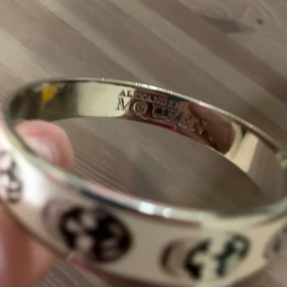 Alexander McQueen white enamel skull bracelet - Picture 4 of 4